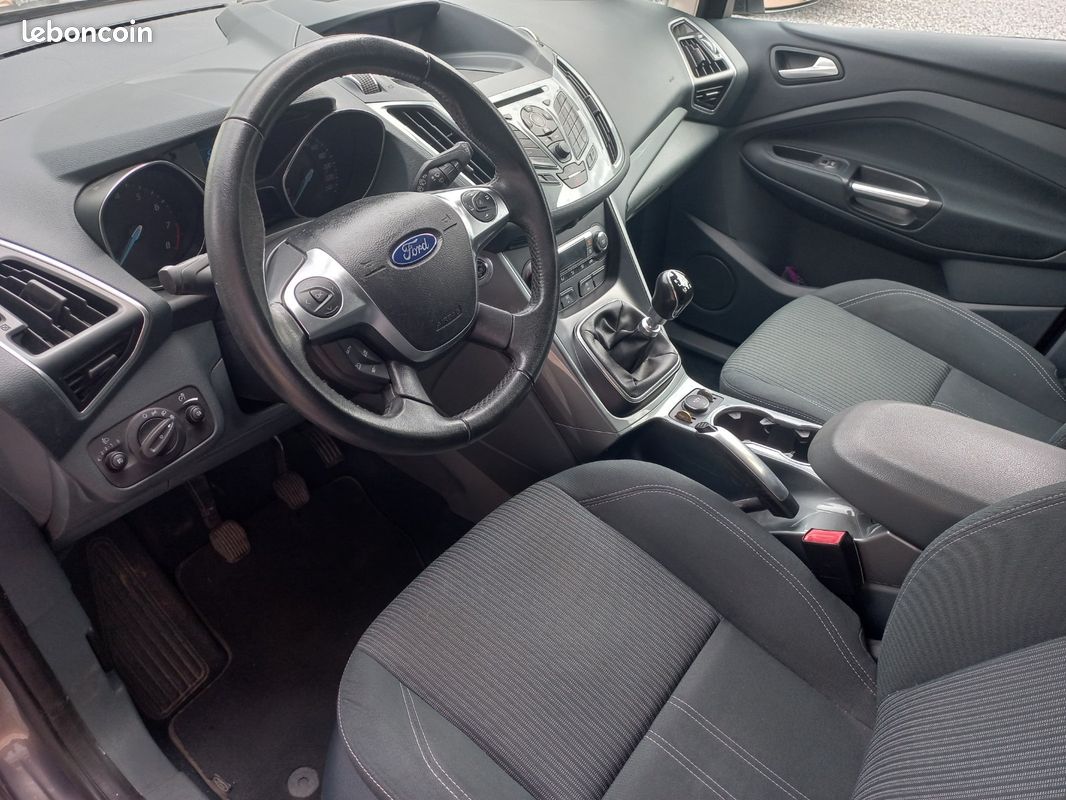 FORD C-Max 1.0 125 ch S&S EcoBoost Titanium X (image 10)