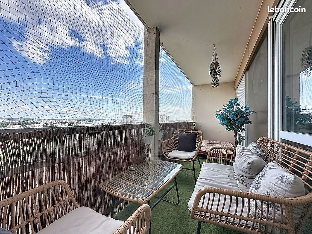 Appartement 5 pièces 105 m² · à Chalon-sur-Saône · 105 m² · 148 000 €
