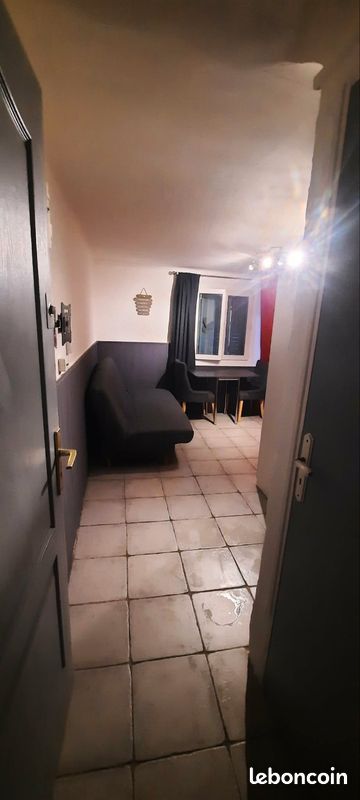 Appartement 1 pièce 20 m² · à La Valette-du-Var · 20 m² · 490 €