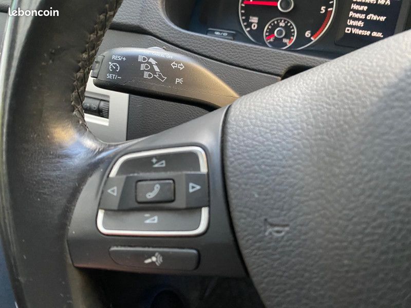Volkswagen MULTIVAN 2.0 TDI 180CH BLUEMOTION TECHNOLOGY CONFORTLINE 4MOTION DSG7 (image 10)