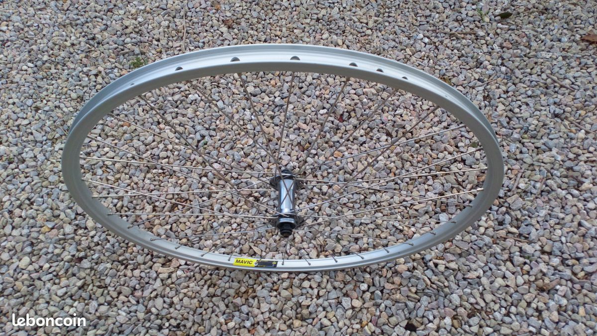 Jante Vintage Mavic 220 Pour VTT Rétro - Aluminium, 26 Pouces, 36 Trous, Très Bon état