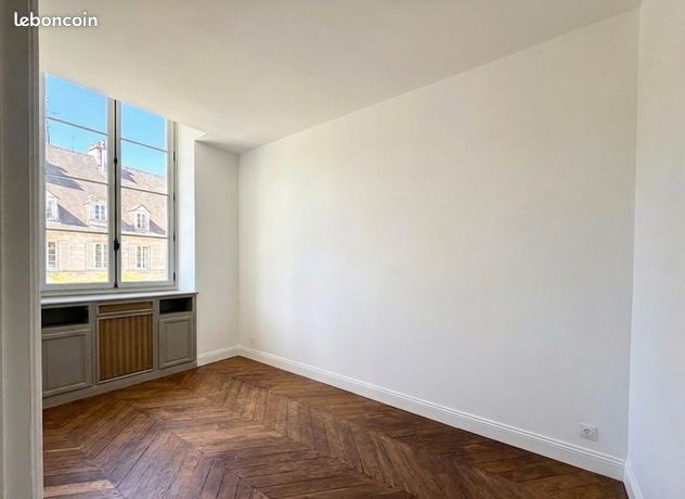 Appartement 5 pièces 151 m² — 8