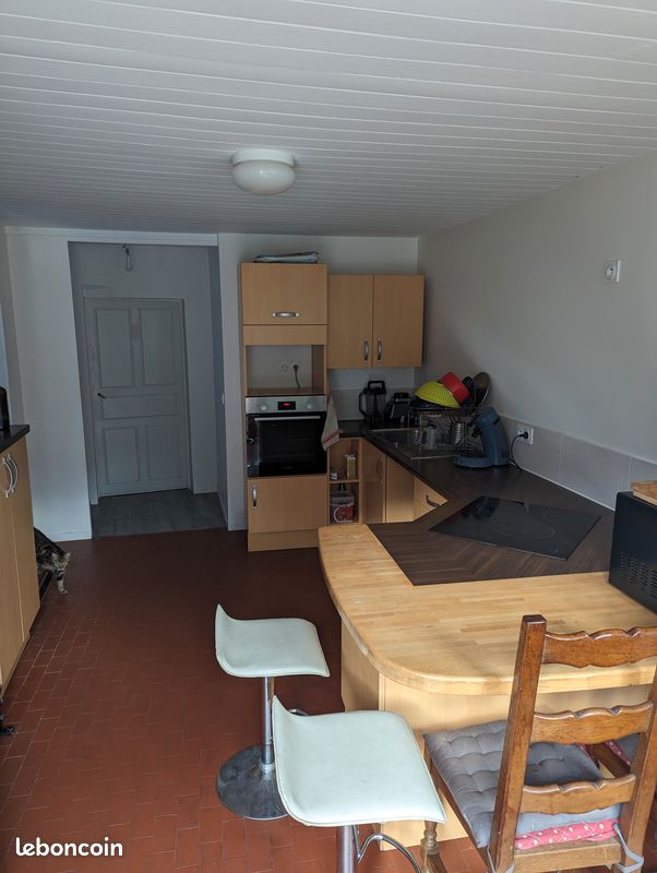 Appartement 4 pièces 80 m² · à Magland · 80 m² · 770 €/mois