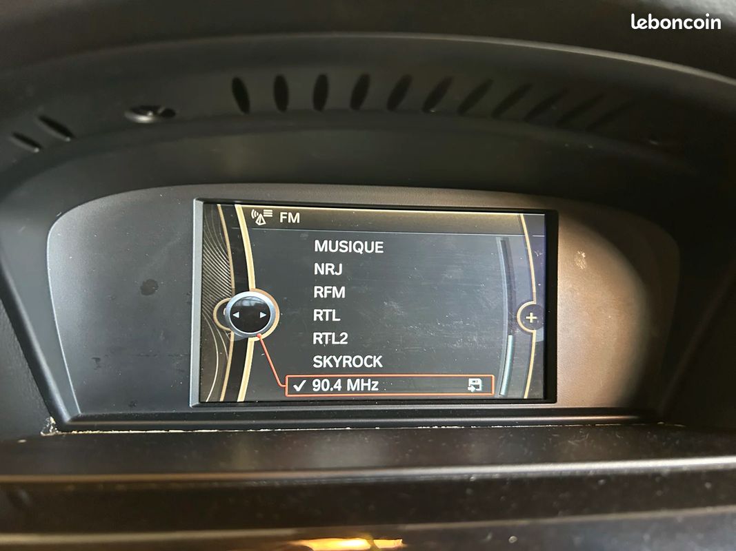 Bmw SERIE 3 E92 LUXE LCI Coupé 320d 184 cv Boîte auto / Suivi D'entretien Complet (image 44)