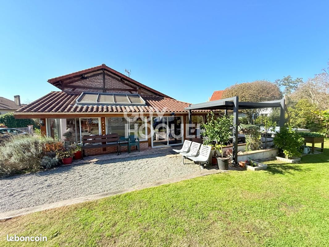 Maison 4 pièces 95 m² · à Mézos · 95 m² · 245 000 €
