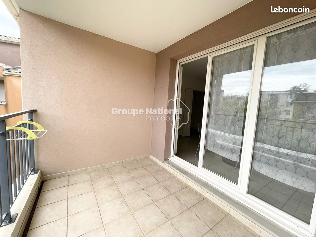 Appartement 3 pièces 56 m² · à Lambesc · 56 m² · 900 €/mois