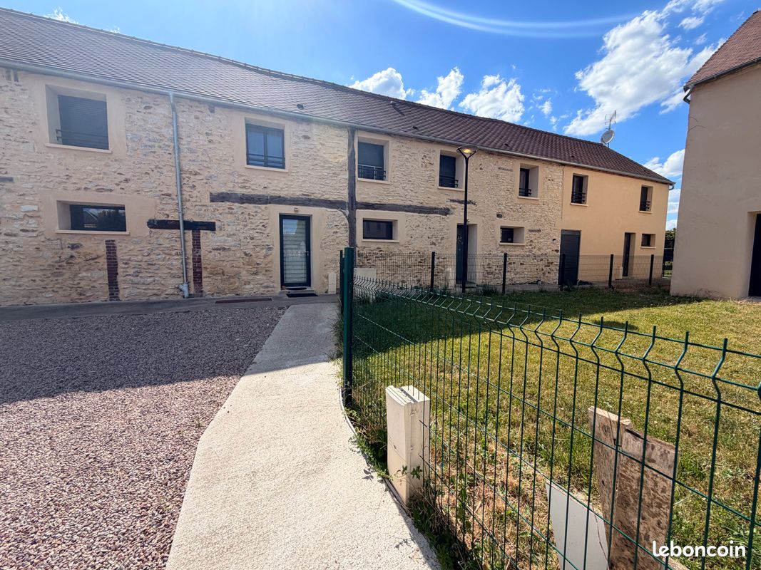 Maison 4 pièces 79 m² · à Villegats · 79 m² · 2 270 000 €