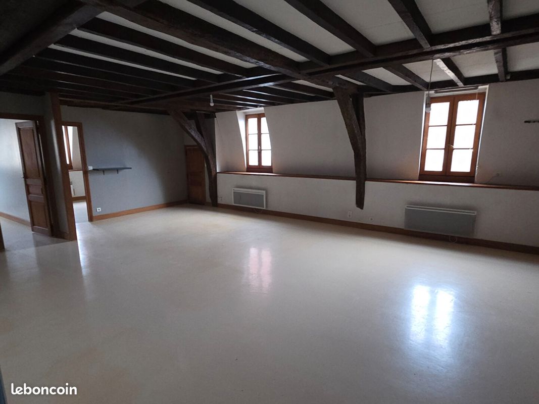 Appartement 3 pièces 78 m² · à Nevers · 78 m² · 550 €/mois
