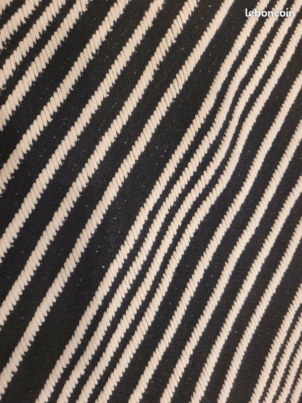 Jupe Longue Rayée Noir Et Blanc - Taille M - Polyester - Style Trapèze (neuf Sans étiquette)