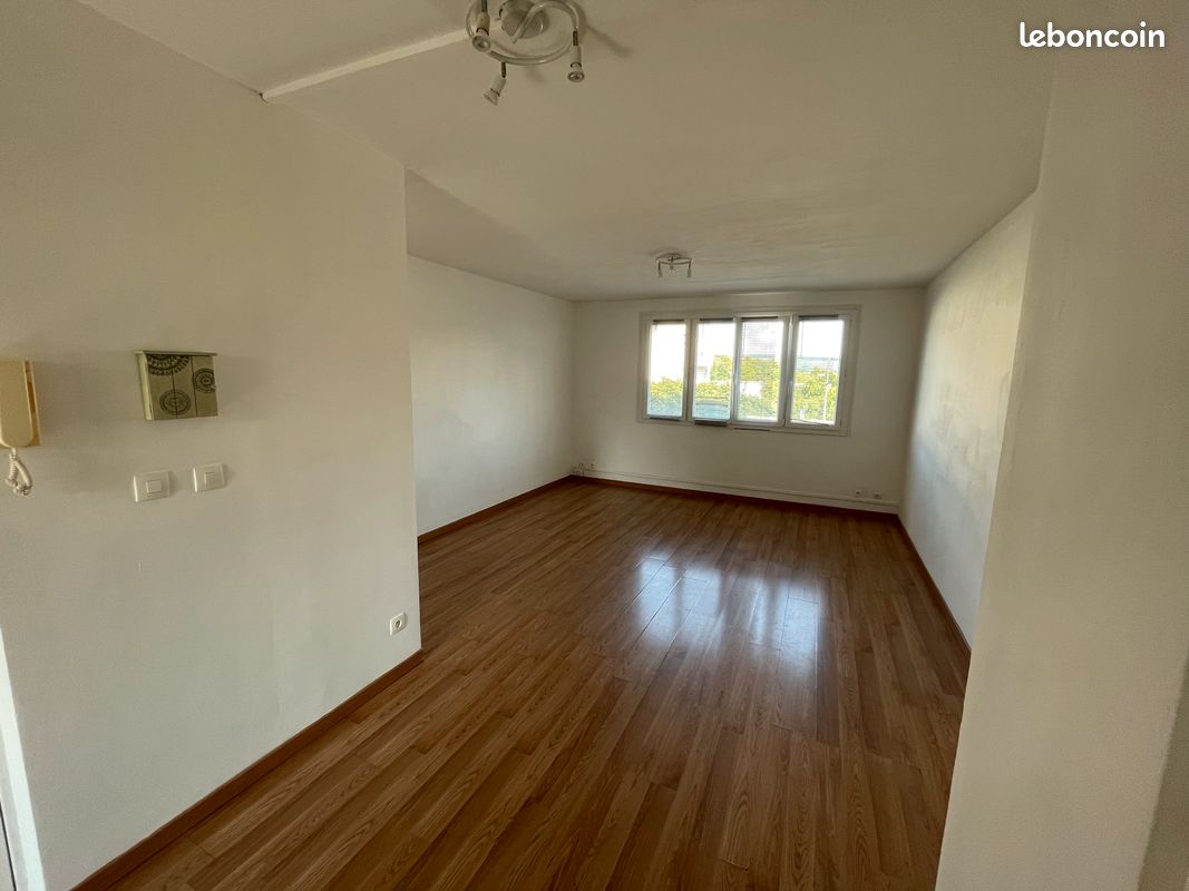 Appartement 4 pièces 80 m² · à Essômes-sur-Marne · 80 m² · 850 €