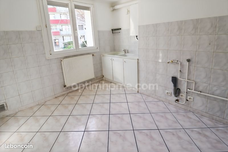 Appartement 3 pièces 53 m² · à Fontaine · 53 m² · 105 000 €