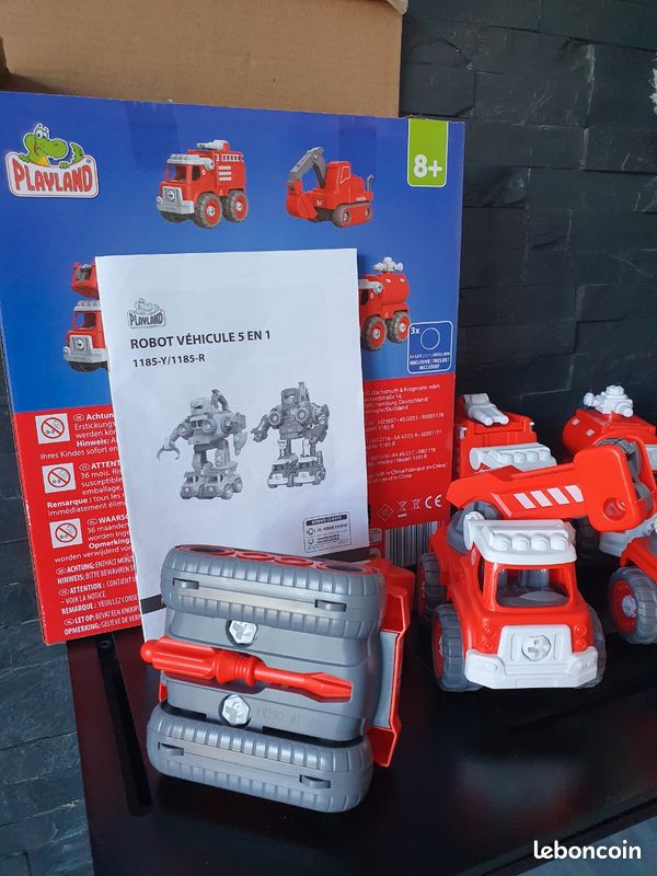 Voiture transformable robot jouet vintage Takara transformers - Jeux & Jouets