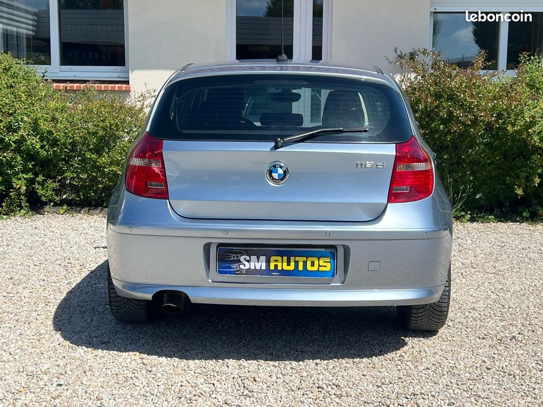 BMW SERIE 1 E87 LCI 118d 143 ch Confort (image 7)