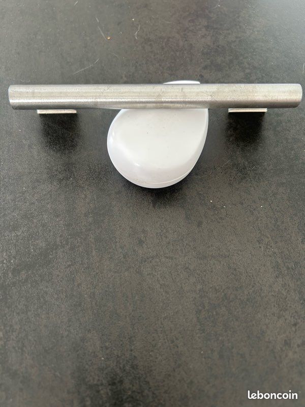 Poignée de meuble en acier inoxydable aspect argenté mat (image 4)