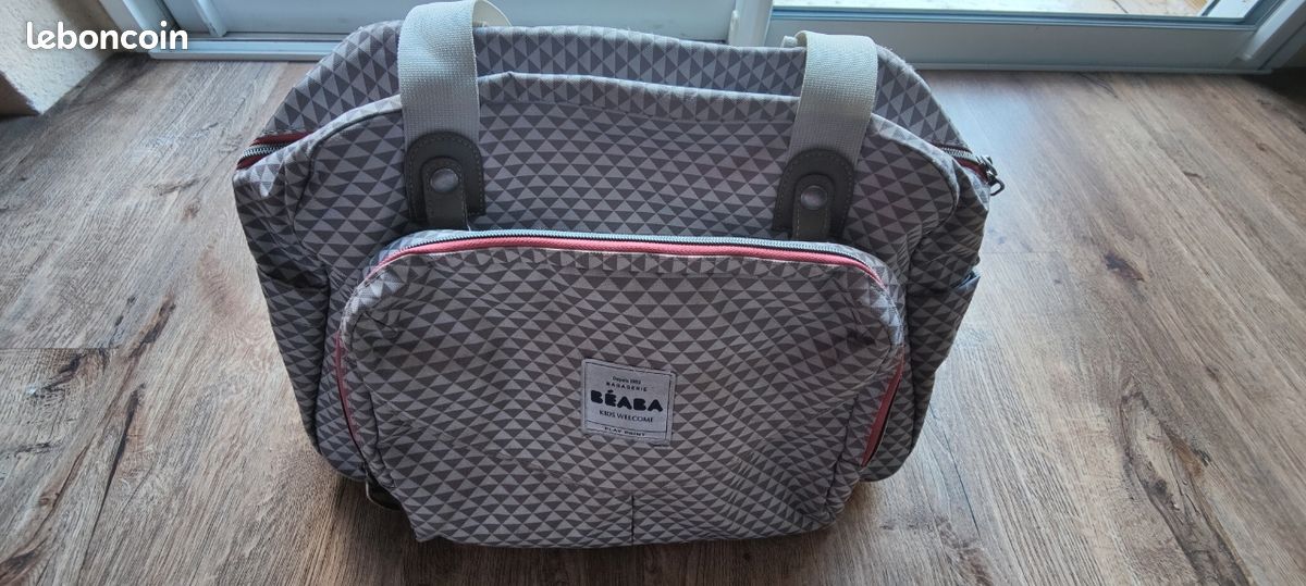 Sac à langer Béaba et ses accessoires (image 2)
