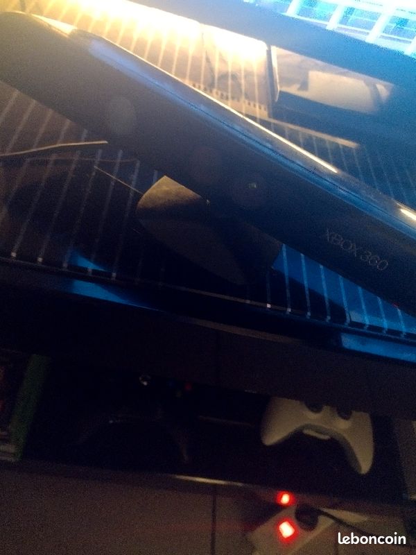 Xbox 360 (image 4)