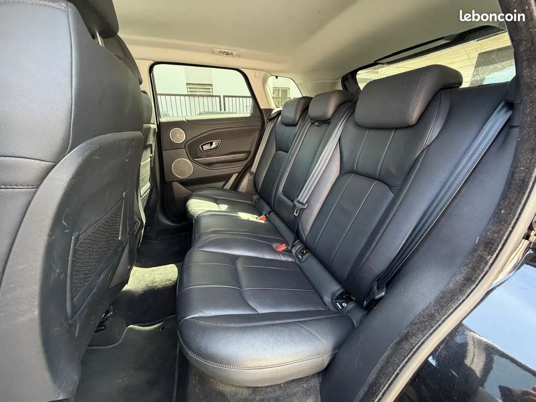 Range Rover Evoque 2.0 TD4 150ch - 2019 - 57 500 km - Caméra de recul - Faible kilométrage (image 24)
