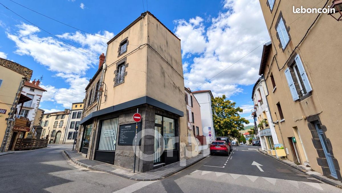 Immeuble 10 pièces 225 m² · à Chamalières · 225 m² · 572 000 €
