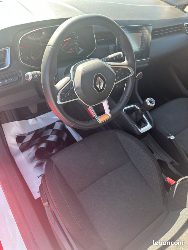 Renault Clio 1.5 L Blue-DCi 85 CH "Business" 1ère Main (image 2)
