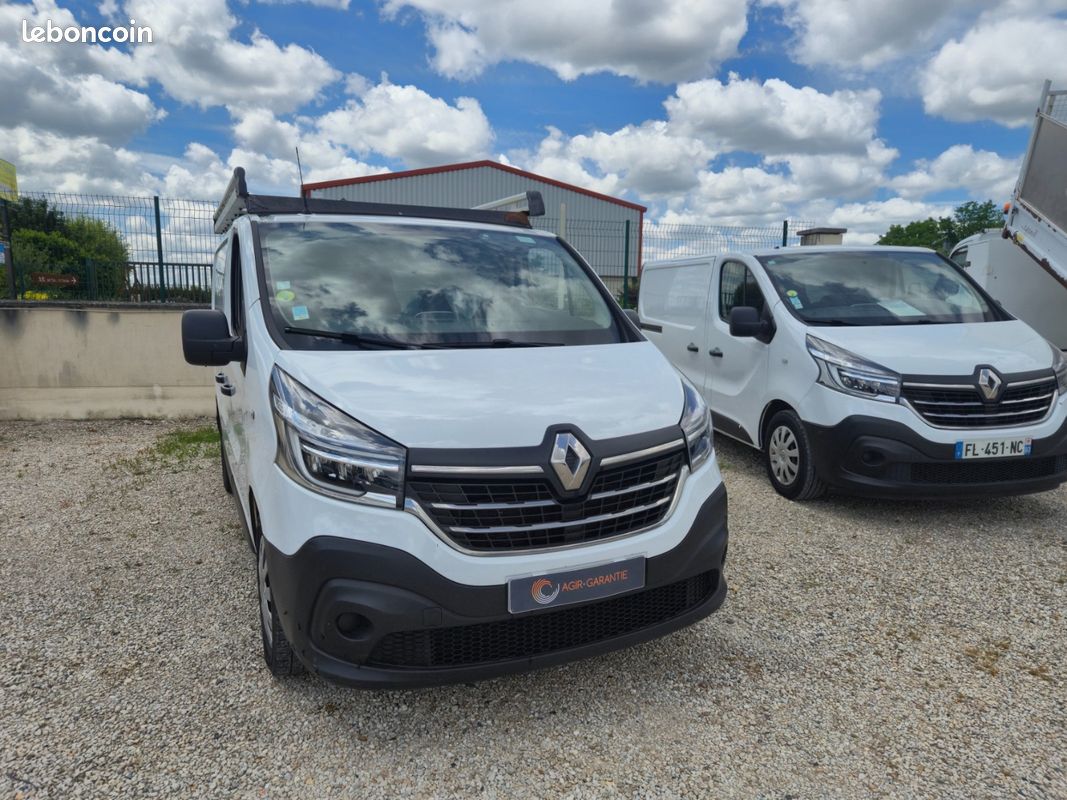 Renault trafic fourgon gn l1h1 1000 kg dci 120 grand confort 11990 euro ttc 12 mois garantie (image 1)