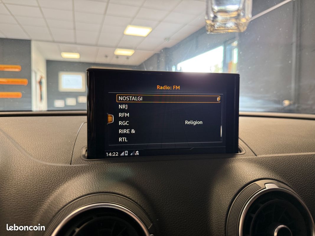 AUDI A3 SPORTBACK 2.0 TDI 150Ch S LINE EXT S-TRONIC BVA - APPLE CARPLAY - SIEGES CHAUFFANTS (image 30)