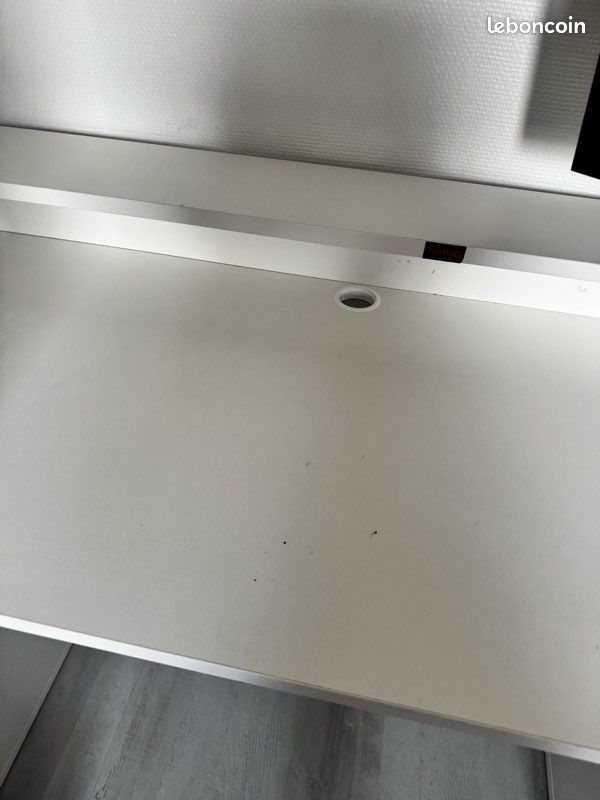 Bureau (image 3)