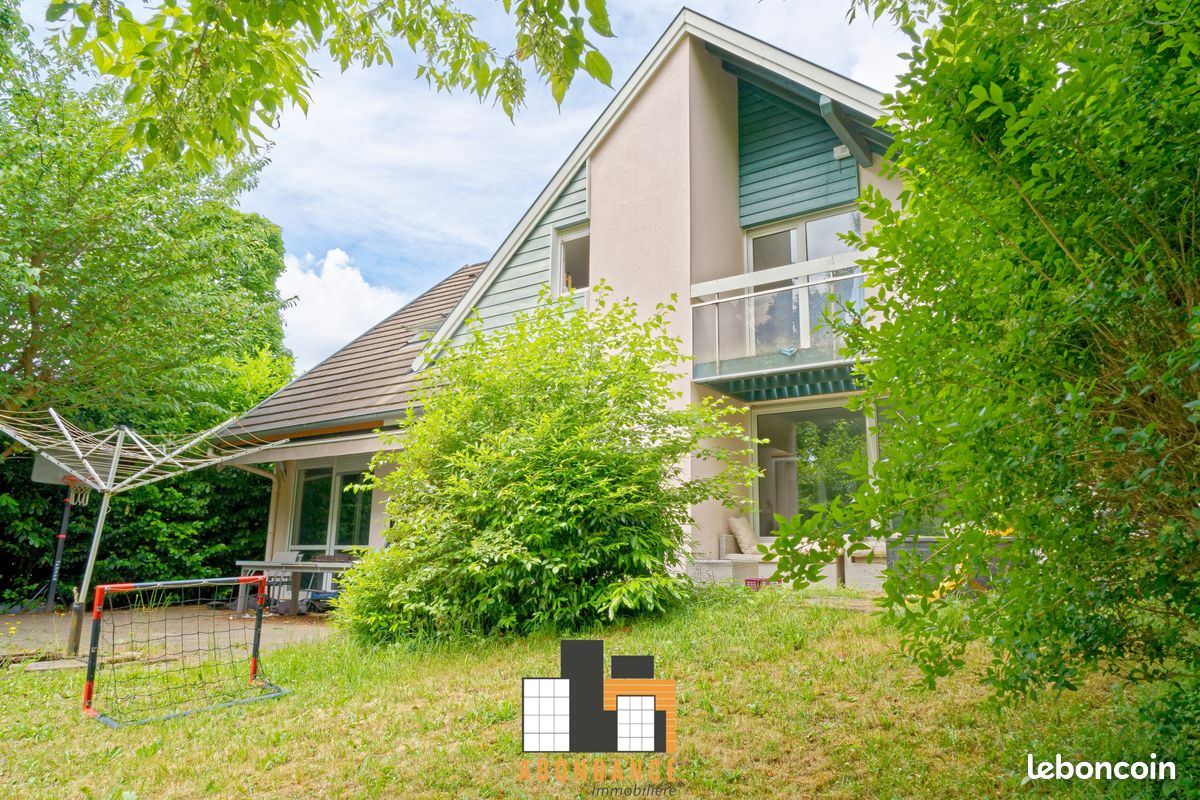 Maison 8 pièces 204 m² · à La Wantzenau · 204 m² · 899 000 €
