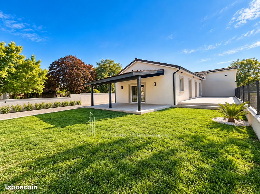 Maison 4 pièces 96 m² · à Albon · 96 m² · 218 000 €