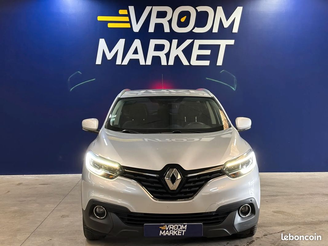 RENAULT Kadjar 1.5 dCi 110 ch Zen - 2015 - 127 000 km - Suivi complet - 1re main - Attelage (image 8)