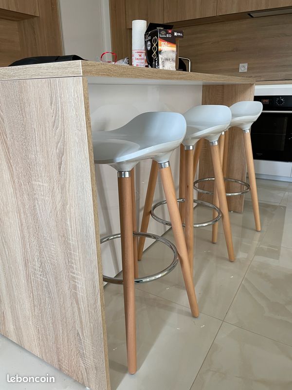 Chaises de bar assise blanche neuves (image 1)