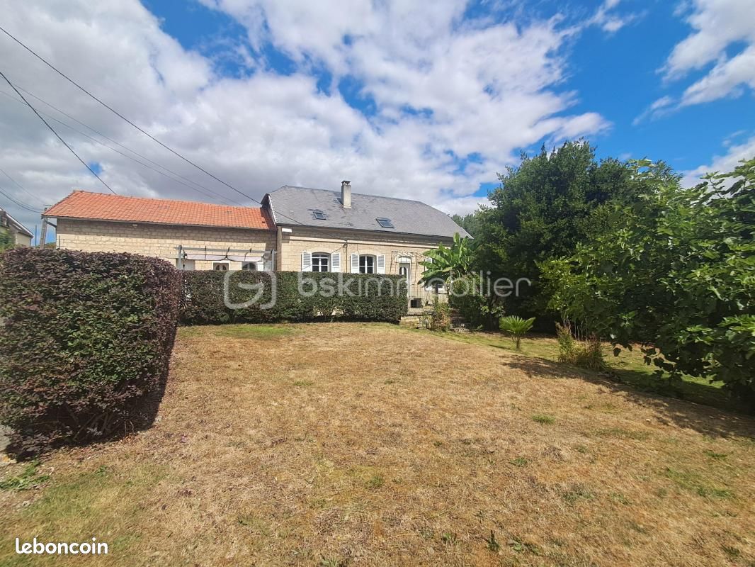 Maison 7 pièces 167 m² · à Vic-sur-Aisne · 167 m² · 210 000 €