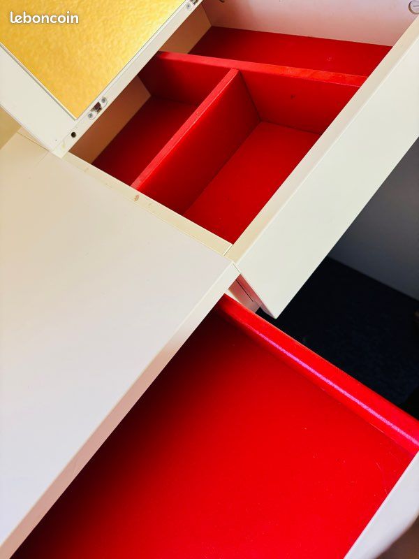 Table Coiffeuse (image 2)