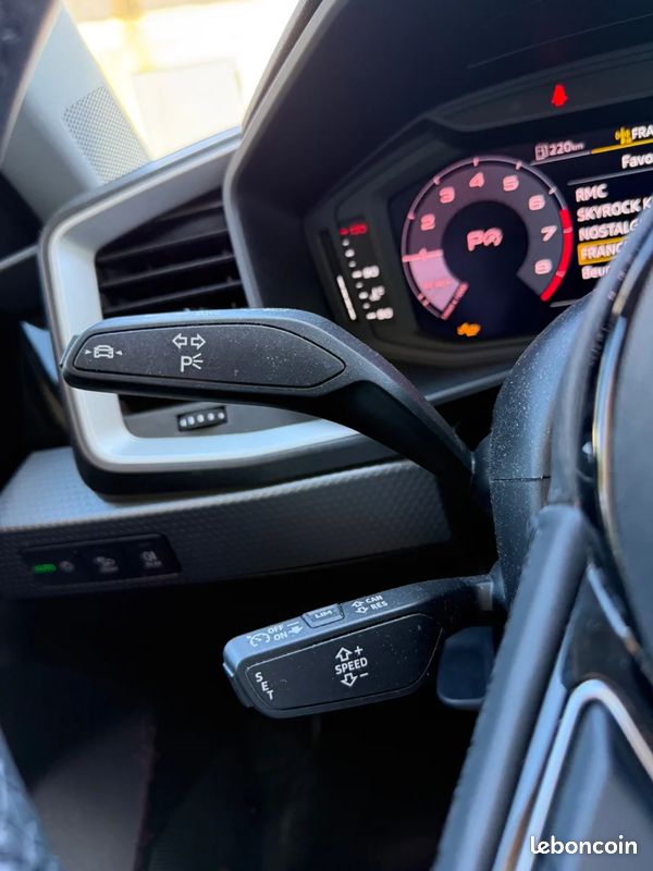 AUDI A1 SPORTBACK 30 1.0 TFSI 12V S-Tronic7 116 cv AVANCED / CAMERA / CARPLAY (image 28)