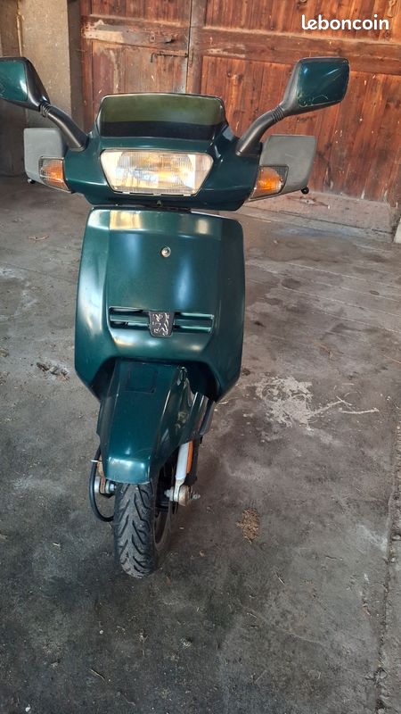 Scooter 50 Peugeot sv Motos