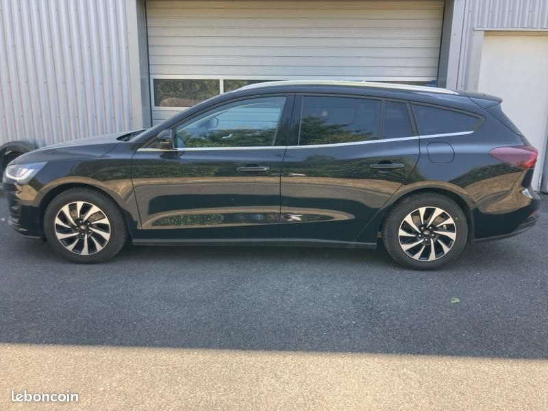 Ford Focus SW 1.0 EcoBoost mHEV 125ch Titanium X Business (image 8)