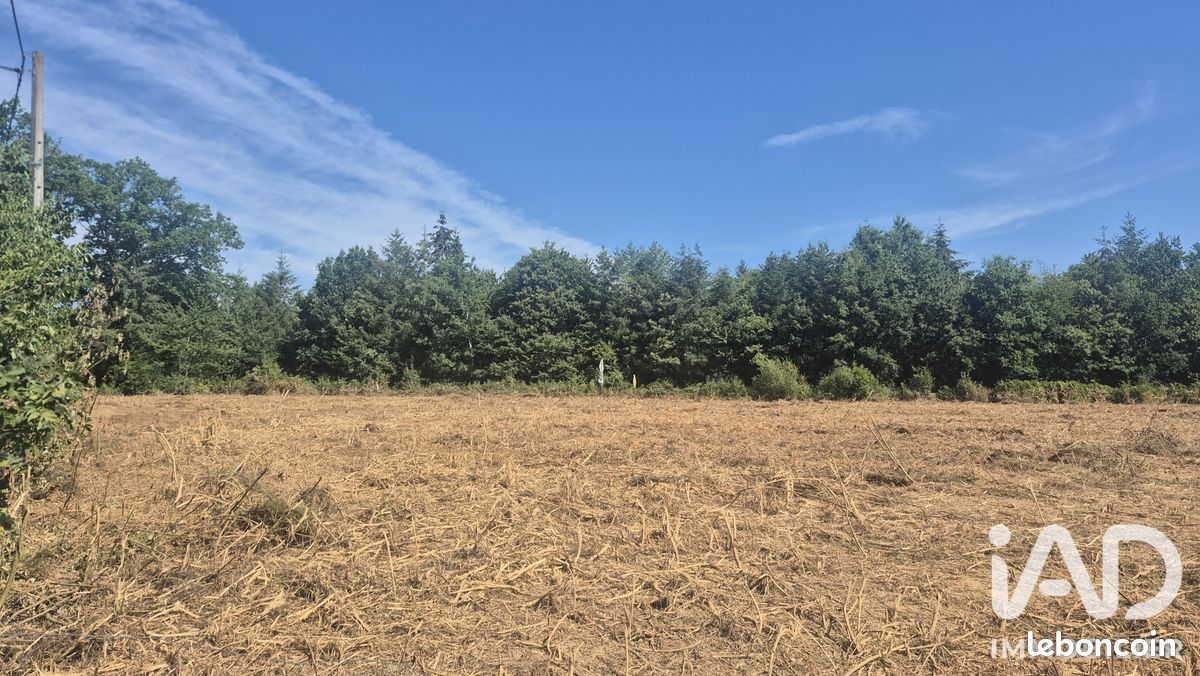 Terrain 2972 m² · à Royères · 2 972 m² · 37 000 €