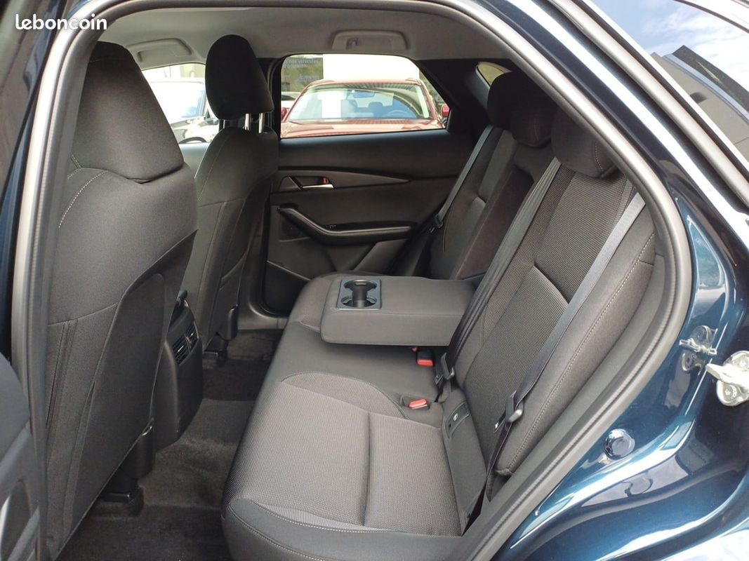 MAZDA CX-30 2.5L e-SKYACTIV G M Hybrid 140 ch 4x2 BVA6 Exclusive-Line (image 17)