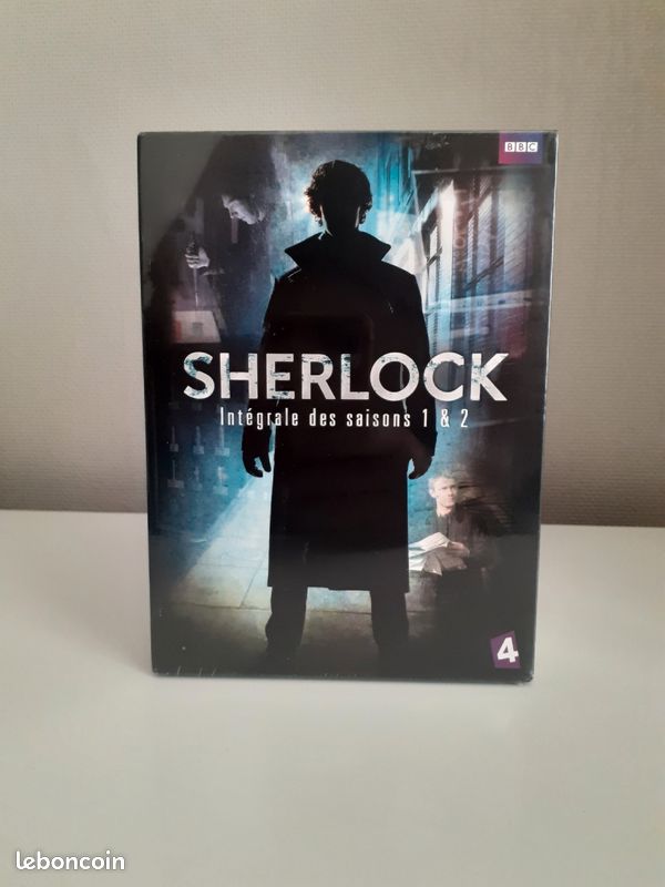 Coffret 4 DVD Sherlock (image 1)