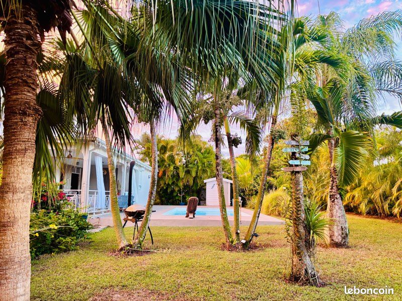 Maison 6 pièces 180 m² · à Baie-Mahault · 180 m² · 699 000 €