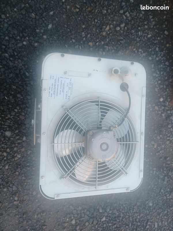 Chauffage chauffage moto ventilation NOIROT 
9000 w 
280 euros (image 3)