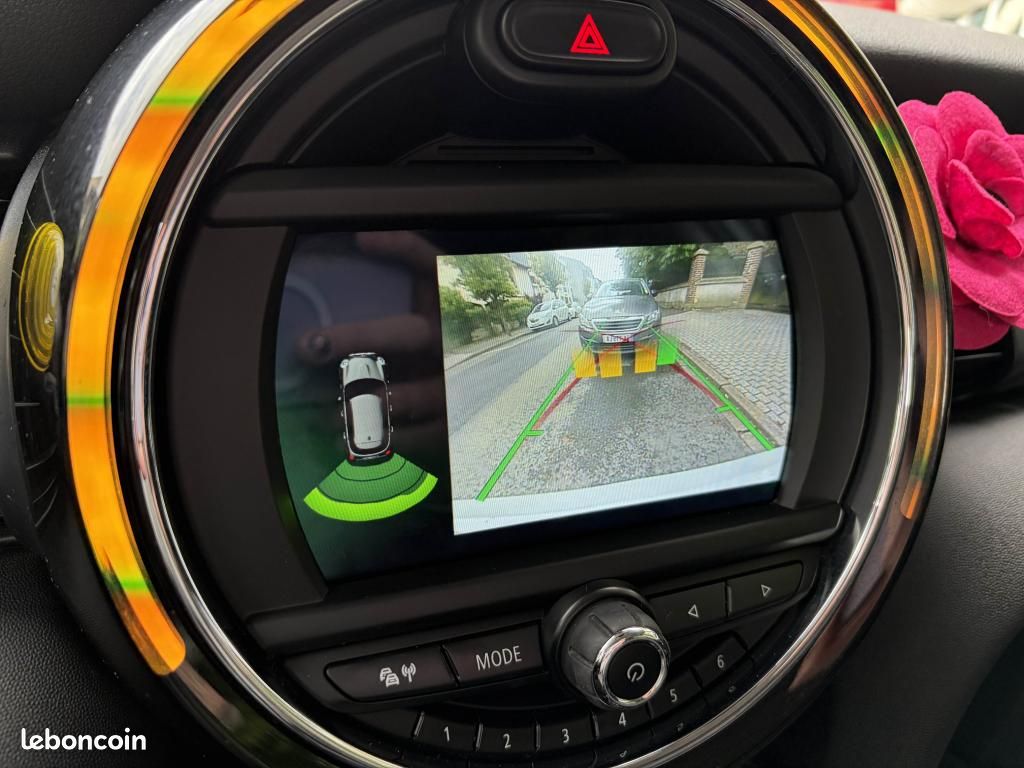 MINI MINI 1.5i 136CH BVA 5P F55 LCI Cooper Business Design PHASE 2 / Caméra / CarPlay (image 19)