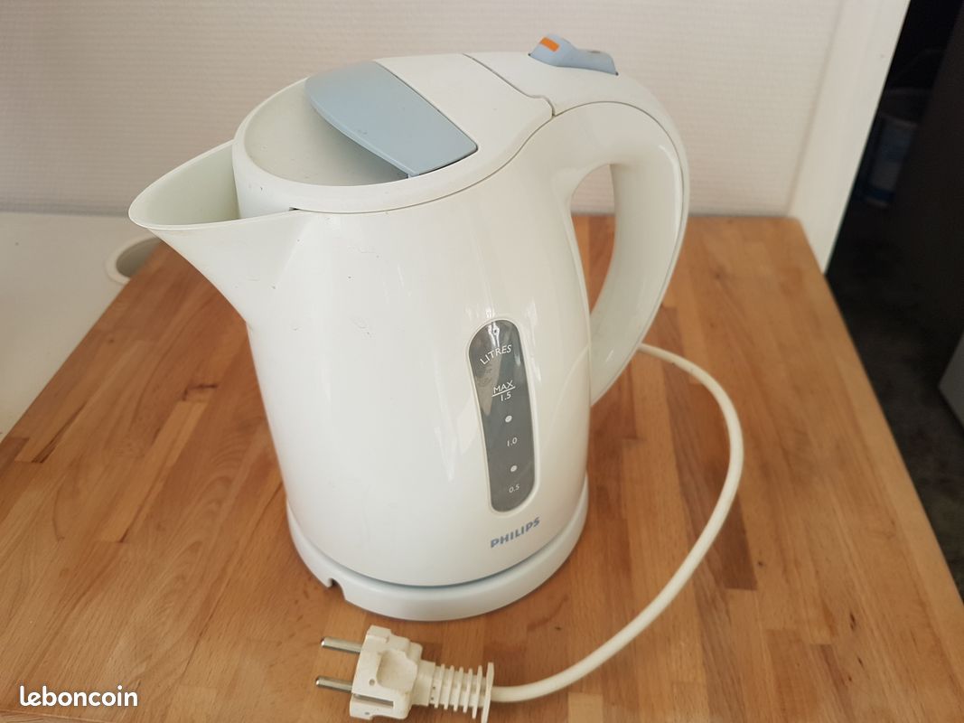 Bouilloire électrique Phillips capacité 1.5 litres (image 1)