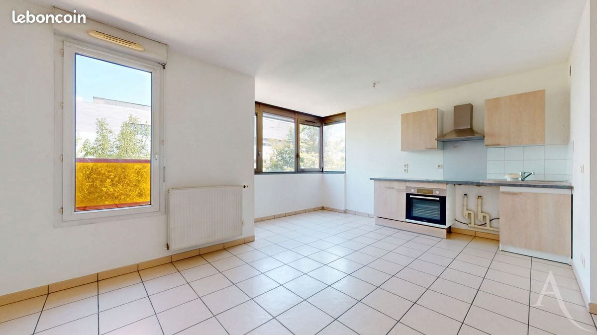 Appartement 2 pièces 39 m² · à Échirolles · 39 m² · 600 €