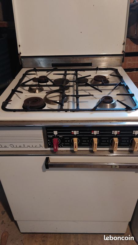 Vend gazinière + fourneau De Dietrich (image 1)