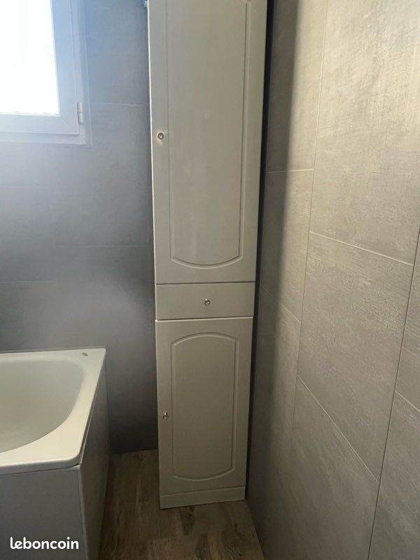 Armoire petite (image 1)