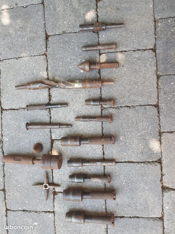Outillage plomberie le lot 15 (image 3)