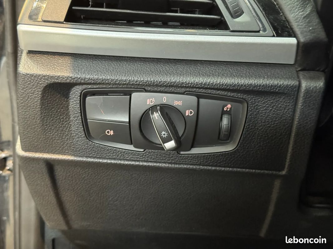 BMW Série M135i 320ch 2012 M performance / Suivi complet BMW / BVM (image 23)