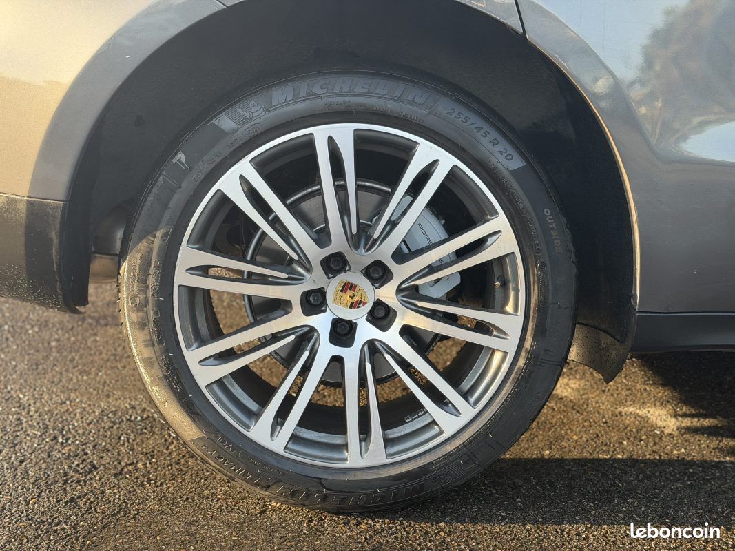 Porsche macan 3.0d 258 s 2015 (image 26)