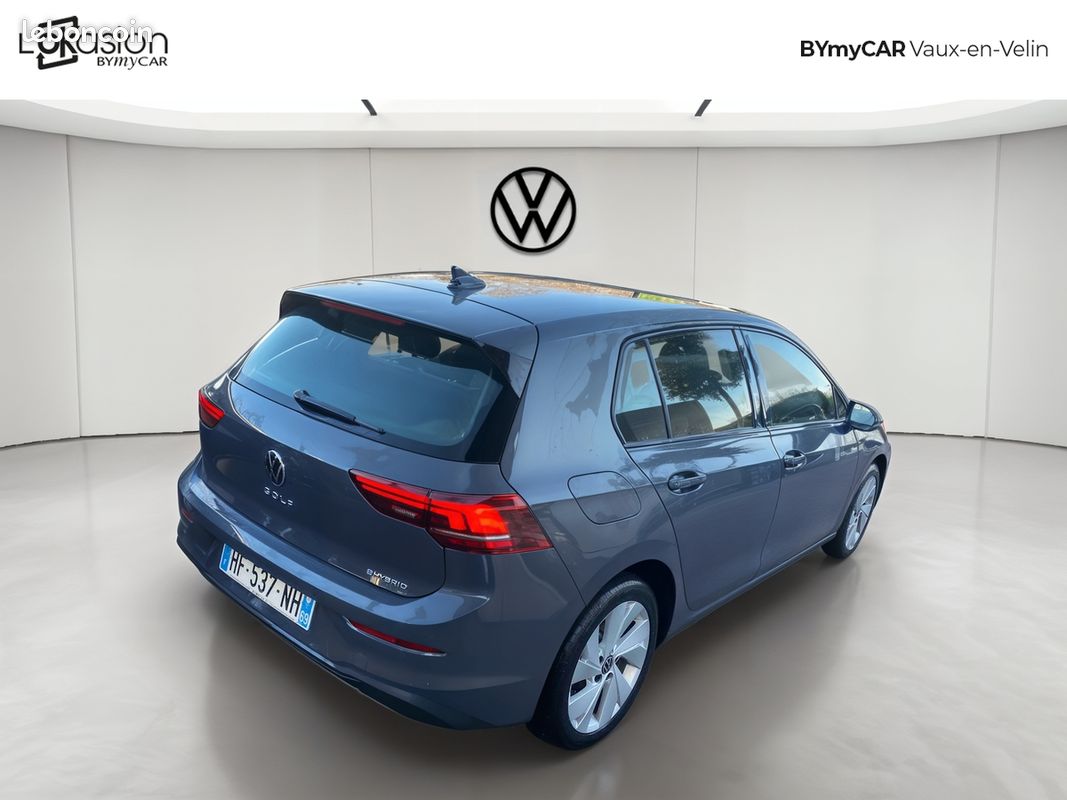 VOLKSWAGEN Golf 1.5 eHybrid 204 DSG6 Life Plus (image 5)