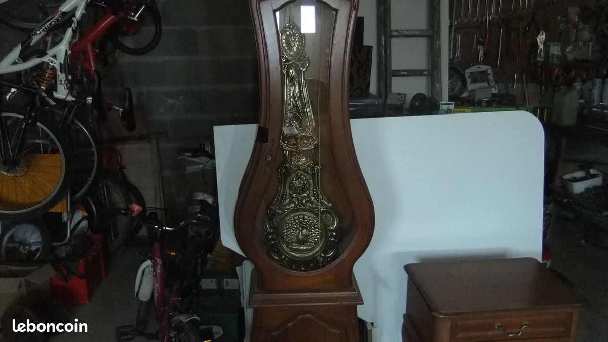 Console (image 2)